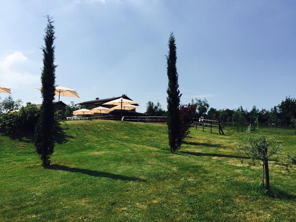 Agriturismo Nociquerceto Tarano Kültér fotó
