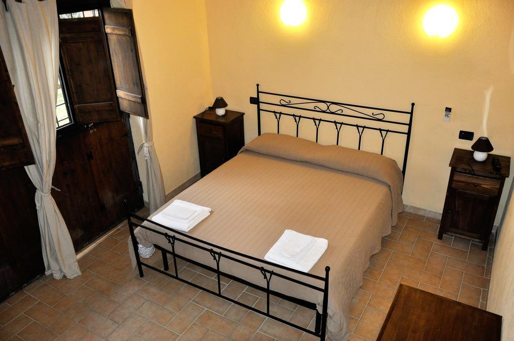 Agriturismo Nociquerceto Tarano Kültér fotó
