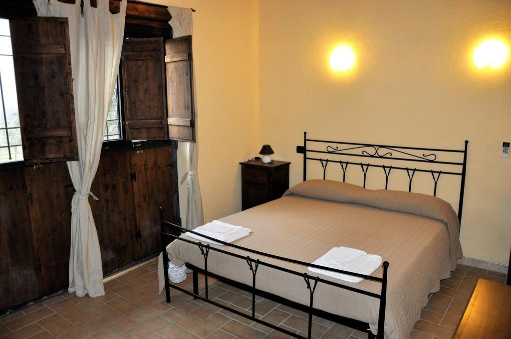 Agriturismo Nociquerceto Tarano Kültér fotó