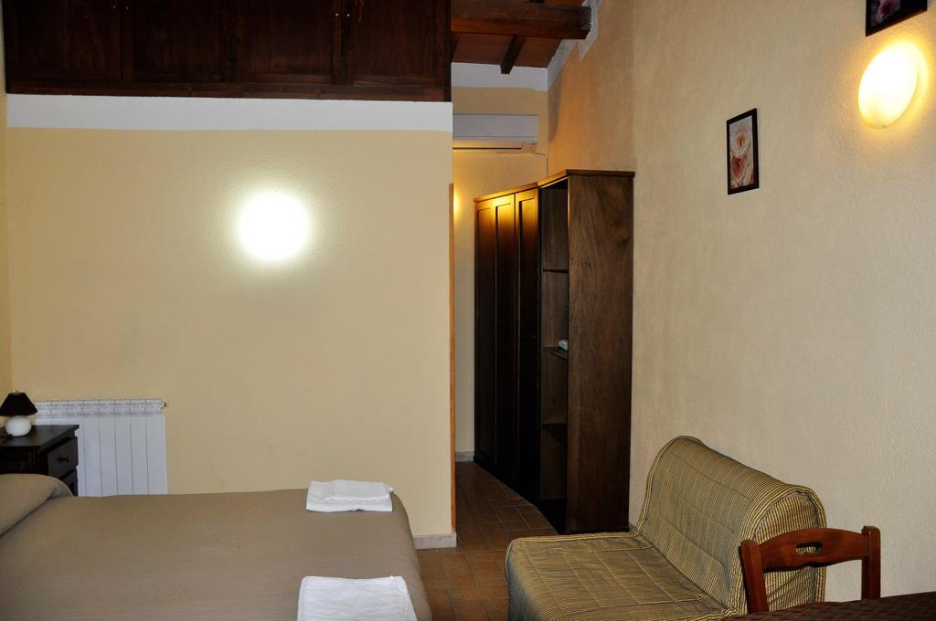 Agriturismo Nociquerceto Tarano Kültér fotó
