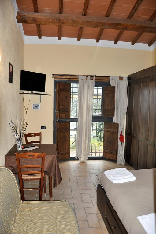 Agriturismo Nociquerceto Tarano Kültér fotó