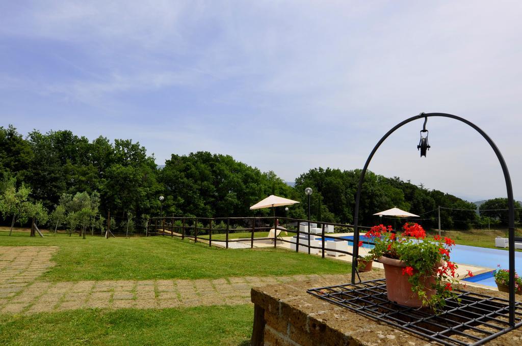 Agriturismo Nociquerceto Tarano Kültér fotó