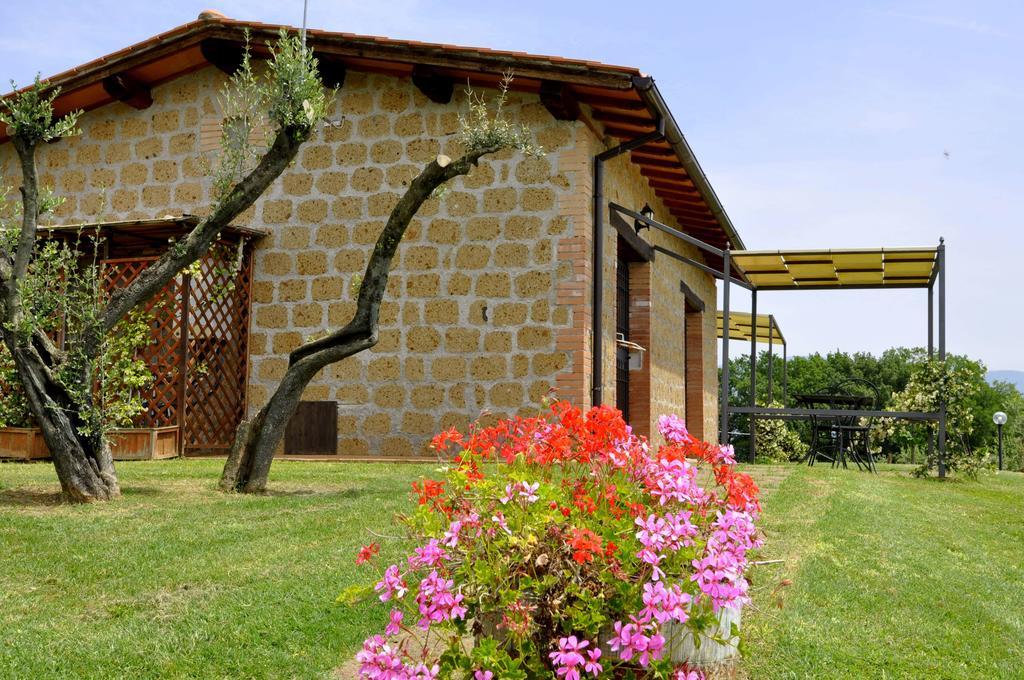Agriturismo Nociquerceto Tarano Kültér fotó